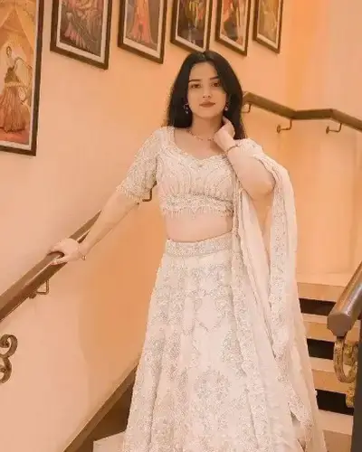 Call Girls Bhind